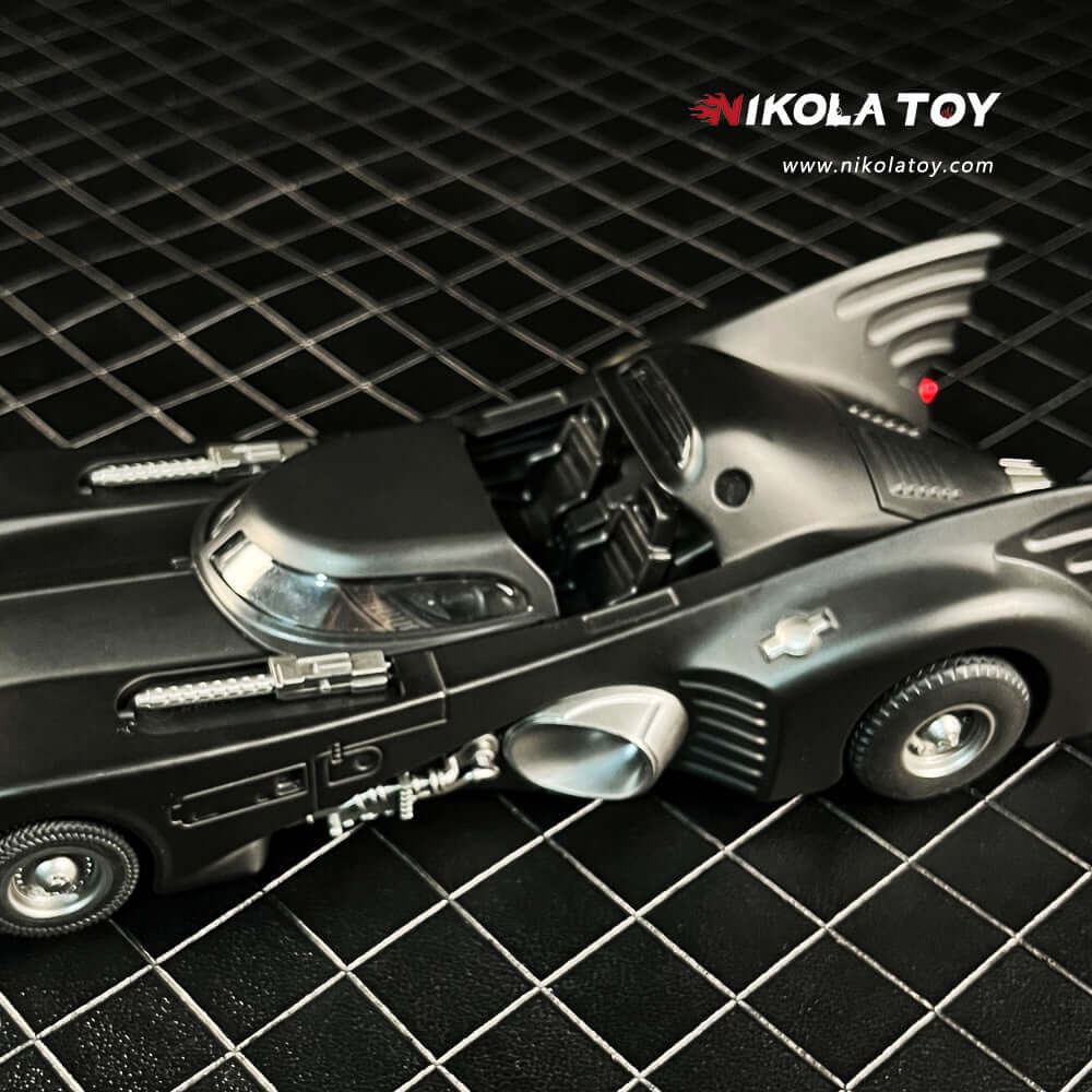 Alloy 1/24 Batmobile Model Car - Image 3