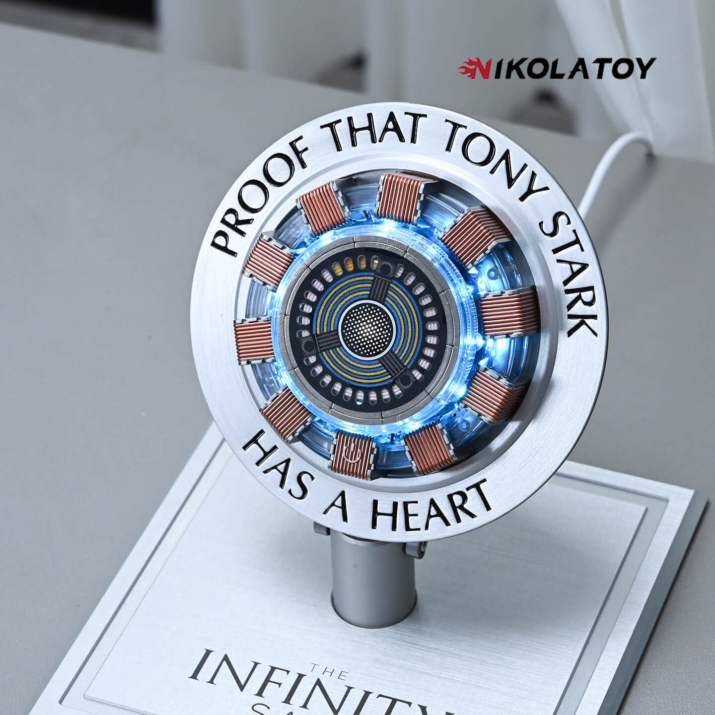 Iron Man Arc Reactor Phone Charging Pad — Desk Decor with Atmosphere Lighting - Image 6