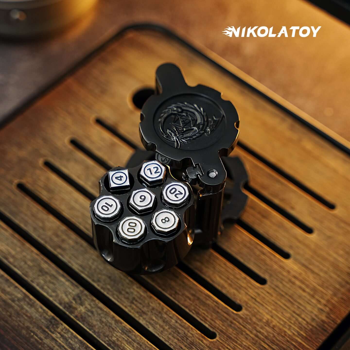 EDC Revolver Divination Dice - Image 2