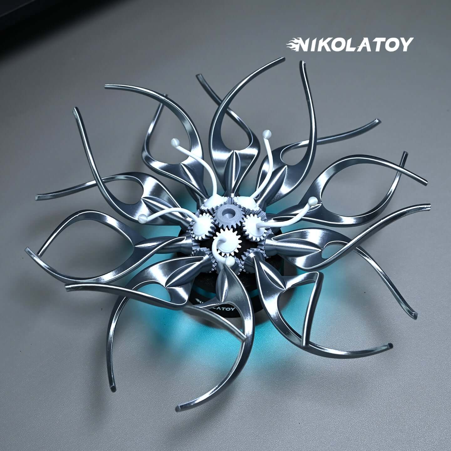 Mechanical Flowers - Inspired By Saatchi Gallery - Image 2