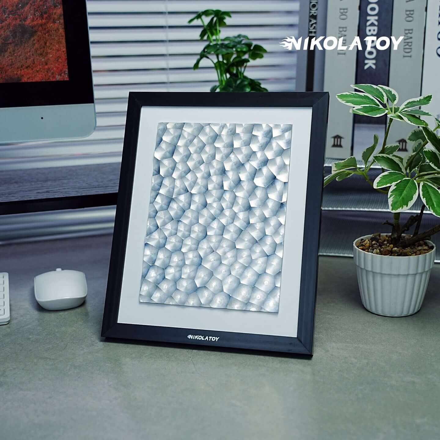 Precision CNC Alloy Laser Light Effect Art Frame - Image 3